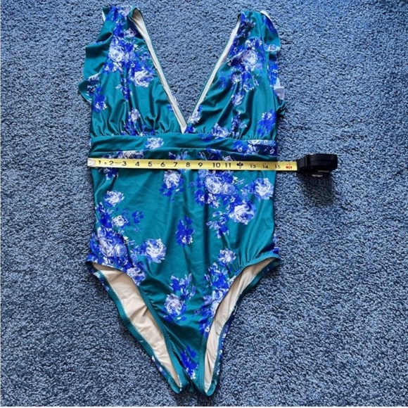 ModCloth High Dive Lagoon Living One Piece Swimsuit - Picture 7 of 9